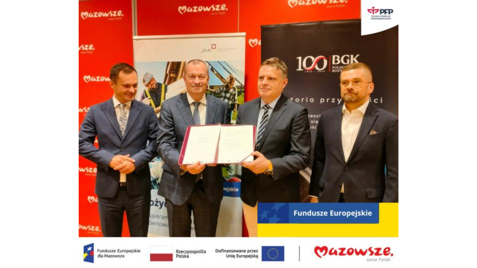 Fundusze Europejskie Zestawienie znaków: Fundusze Europejskie dla Mazowsza, Barwy Rzeczypospolitej Polskiej, logo Unii Europejskiej z dopiskiem Dofinansowane przez Unię Europejską, pionowa czarna linia oddzielająca, logo Województwa Mazowieckiego z dopiskiem Mazowsze serce Polski